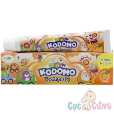 Kem đánh răng trẻ em Kodomo hương cam không cay - kem danh rang cho be
