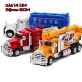 Xe đầu kéo bằng sắt - trộn bê tông