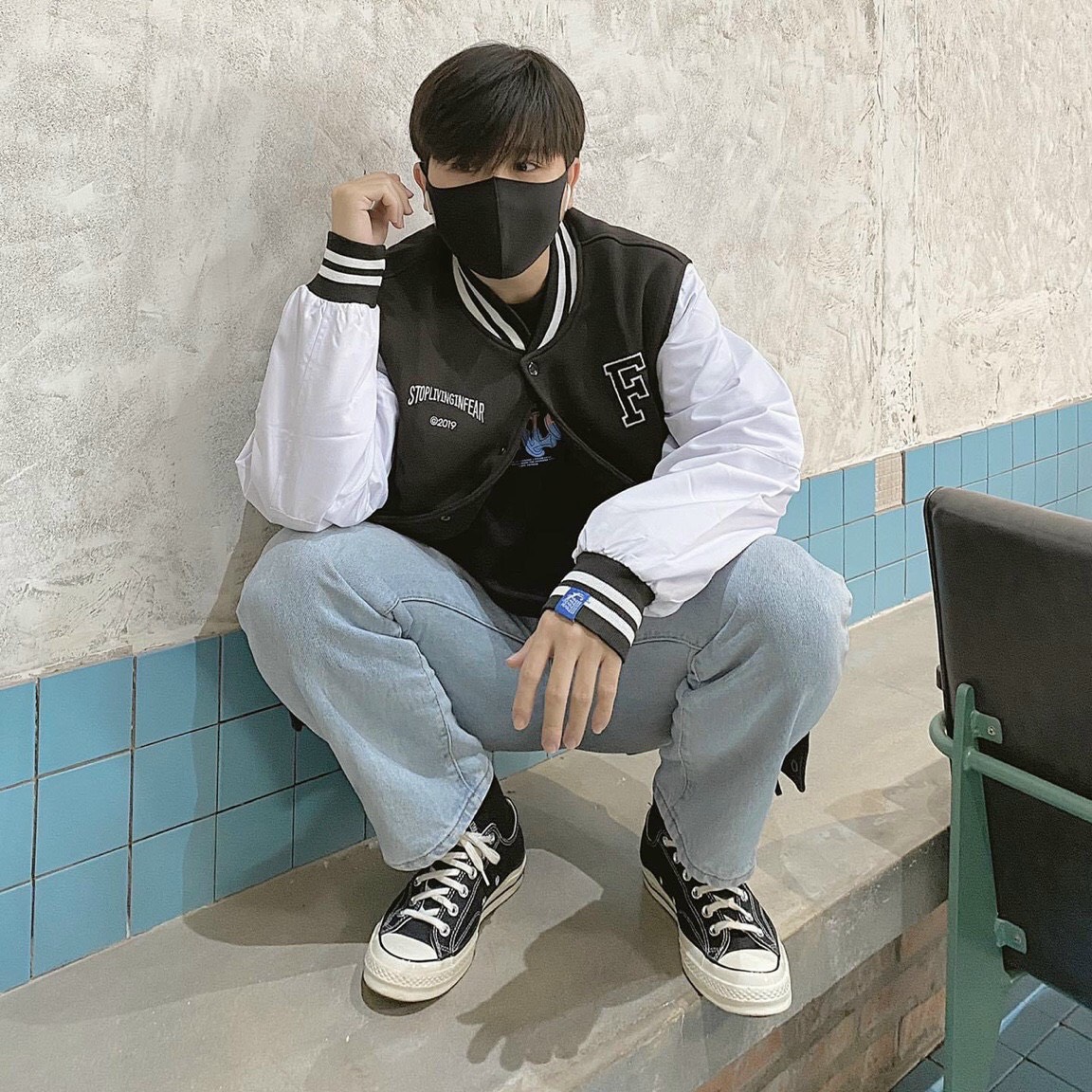 [HCM]ÁO KHOÁC NAM NỮ BOMBER IN F CỰC NGẦU FORM RỘNG DÙ 2 LỚP THOÁNG MÁT THỜI TRANG