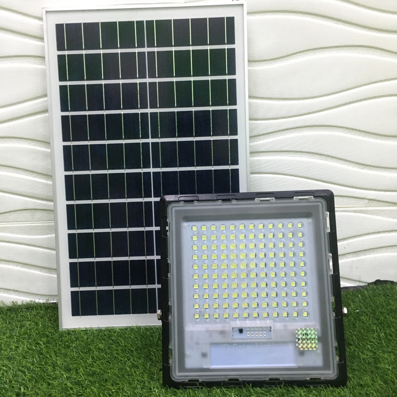 [HCM]Đèn LED năng lượng mặt trời 120W JD-7120 (NLMT)