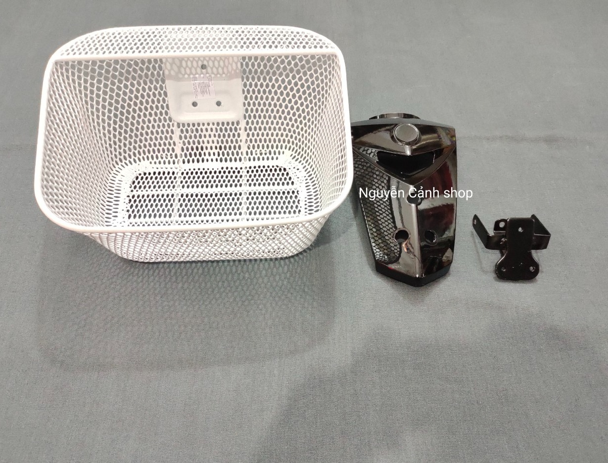 [HCM]rổ sirius spark  rổ màu trắng, kèm pas mặt nạ