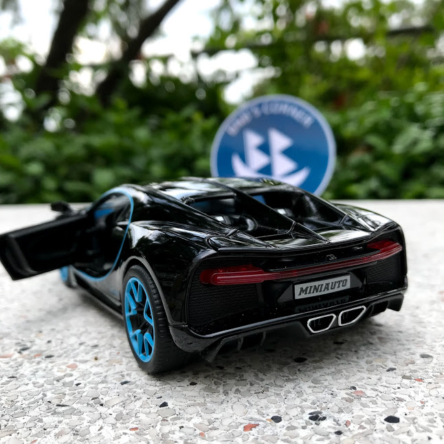 [BNB's Corner] Xe mô hình Bugatti Chiron tỷ lệ 1:32 màu đen