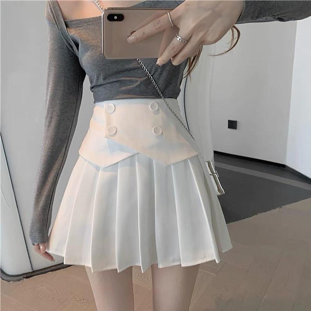 Chân váy xếp ly 4 khuy thời trang