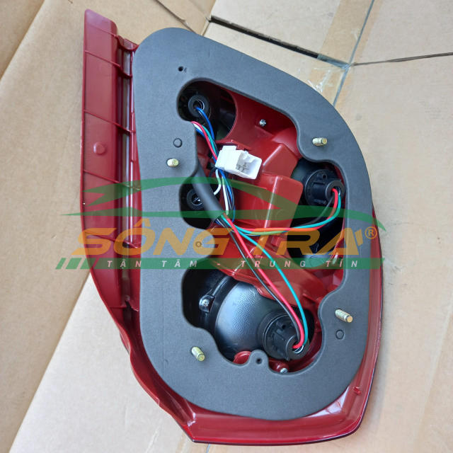ĐÈN HẬU DAEWOO LACETTI BÊN PHỤ