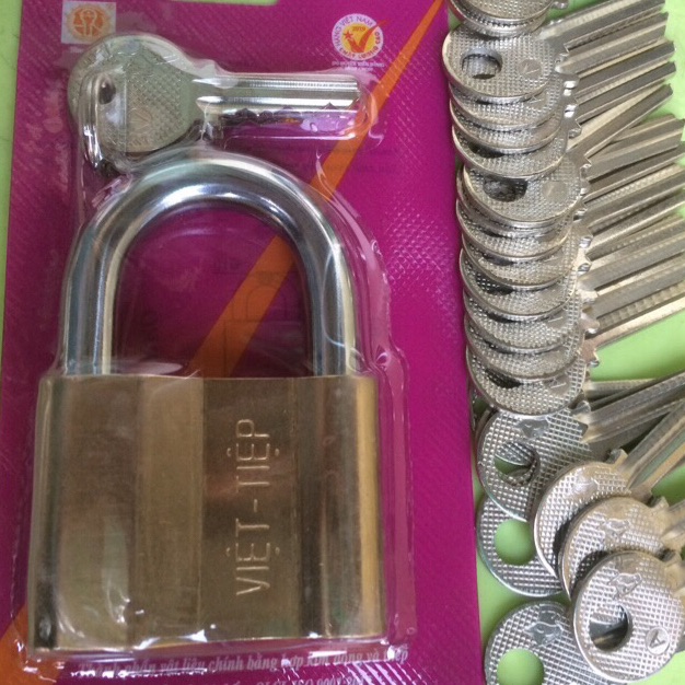 Ổ khoá Cổng việt tiệp gồm 25 CHÌA khoá phụ ( loại lớn 60mm khoá chìa )