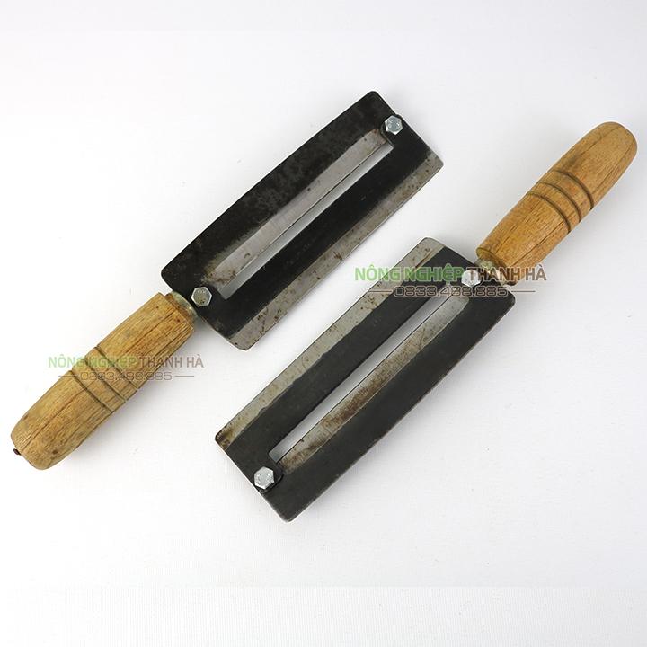 Dụng cụ róc mía 2 lưỡi