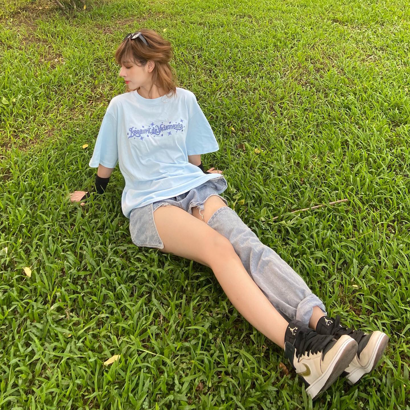 Áo thun Sapphire Twinkle LDV T-Shirt