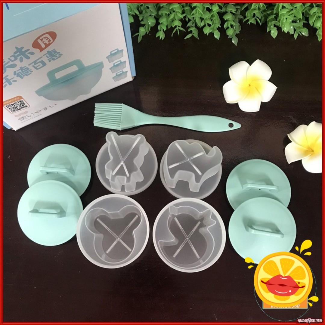 Khuôn hấp trứng, làm bánh cho bé (bộ 4 khuôn nhựa kèm chổi silicon quét dầu)