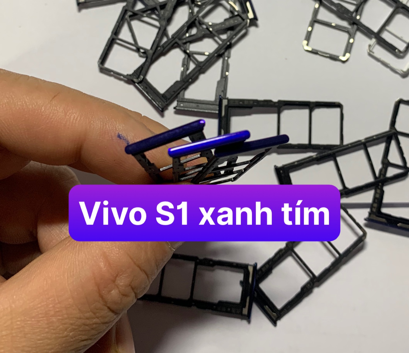 Khay sim vivo S1