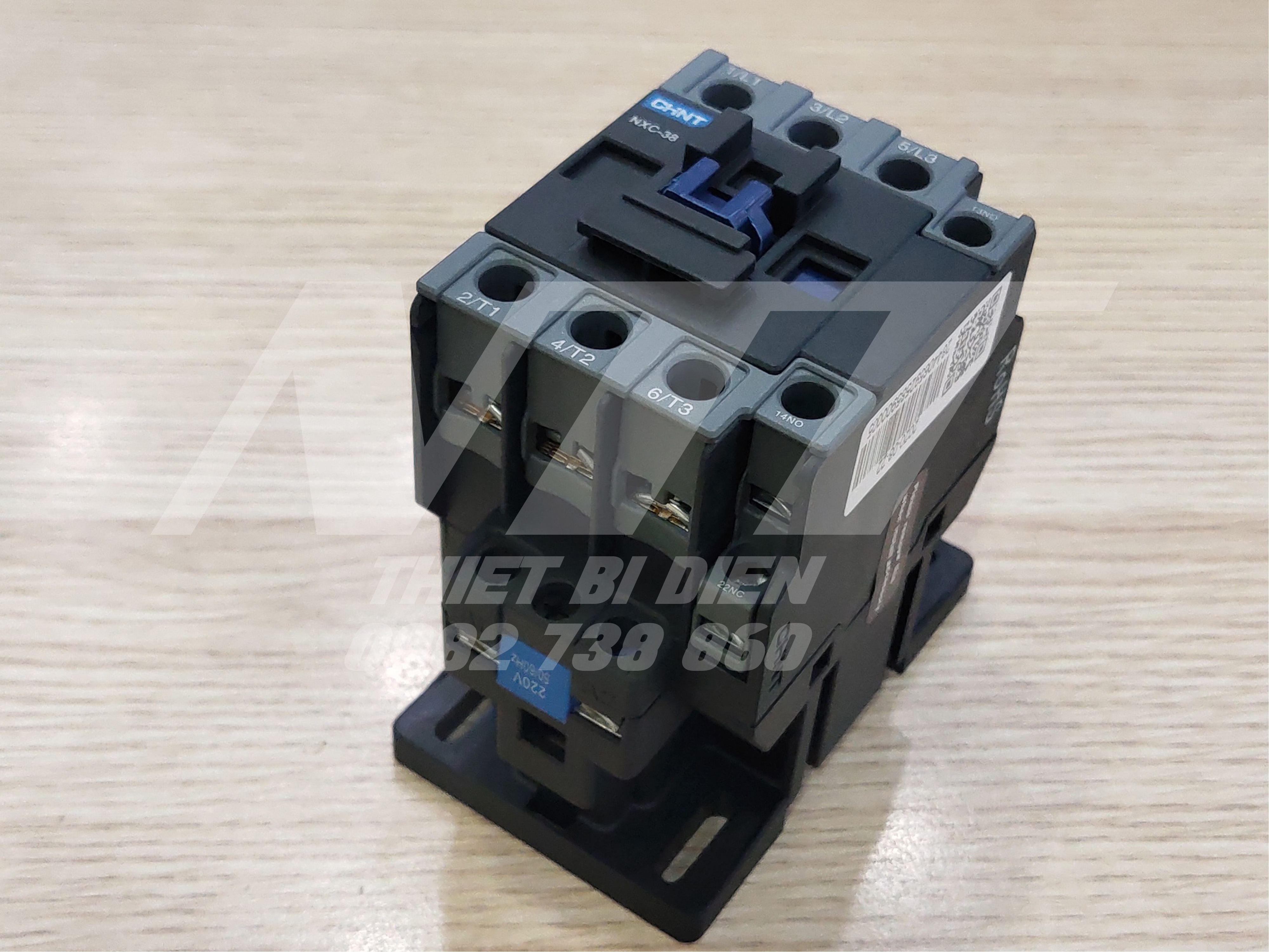 Contactor khởi động từ 38A NXC-38 Chint