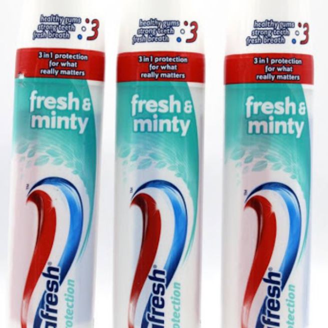 Kem đánh răng Aquafresh 100ml