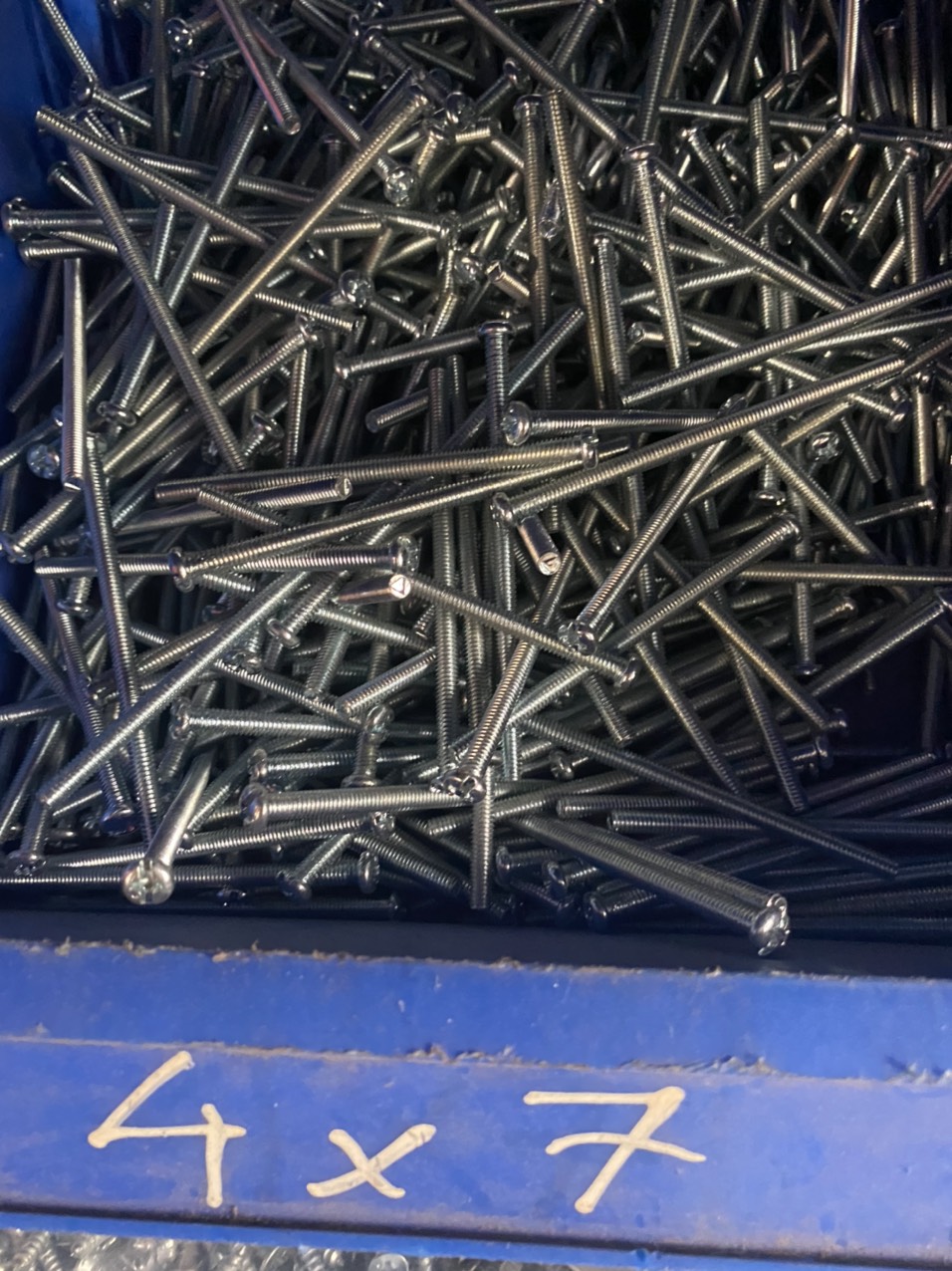 1 Kg Vít - Bulong - Bắt Ổ điện phi 4mm
