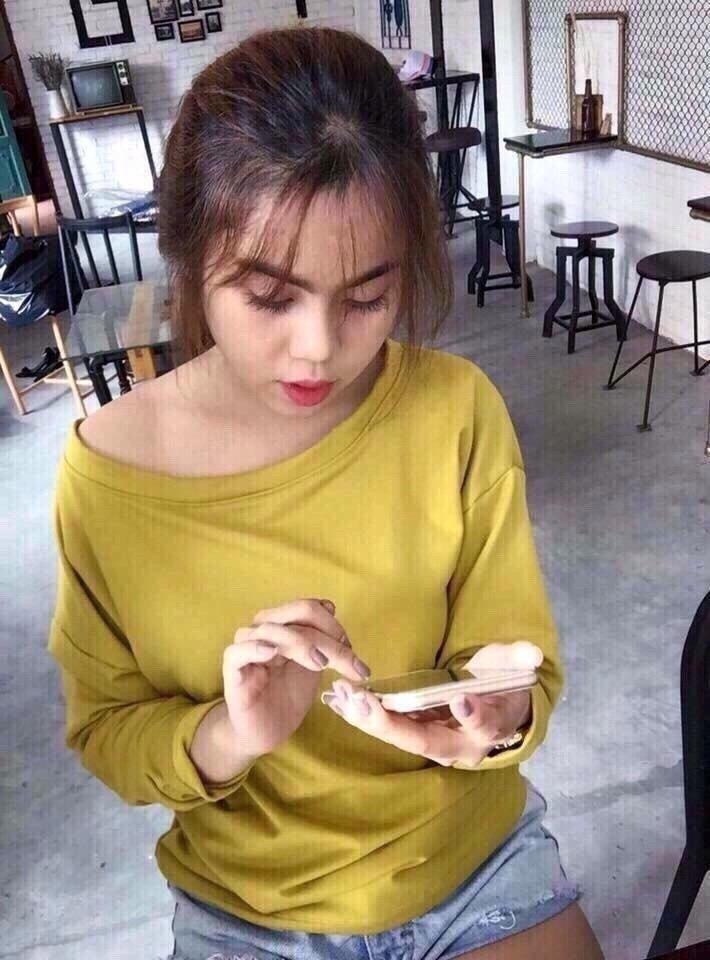 áo thun nữ lệch vai tay dài