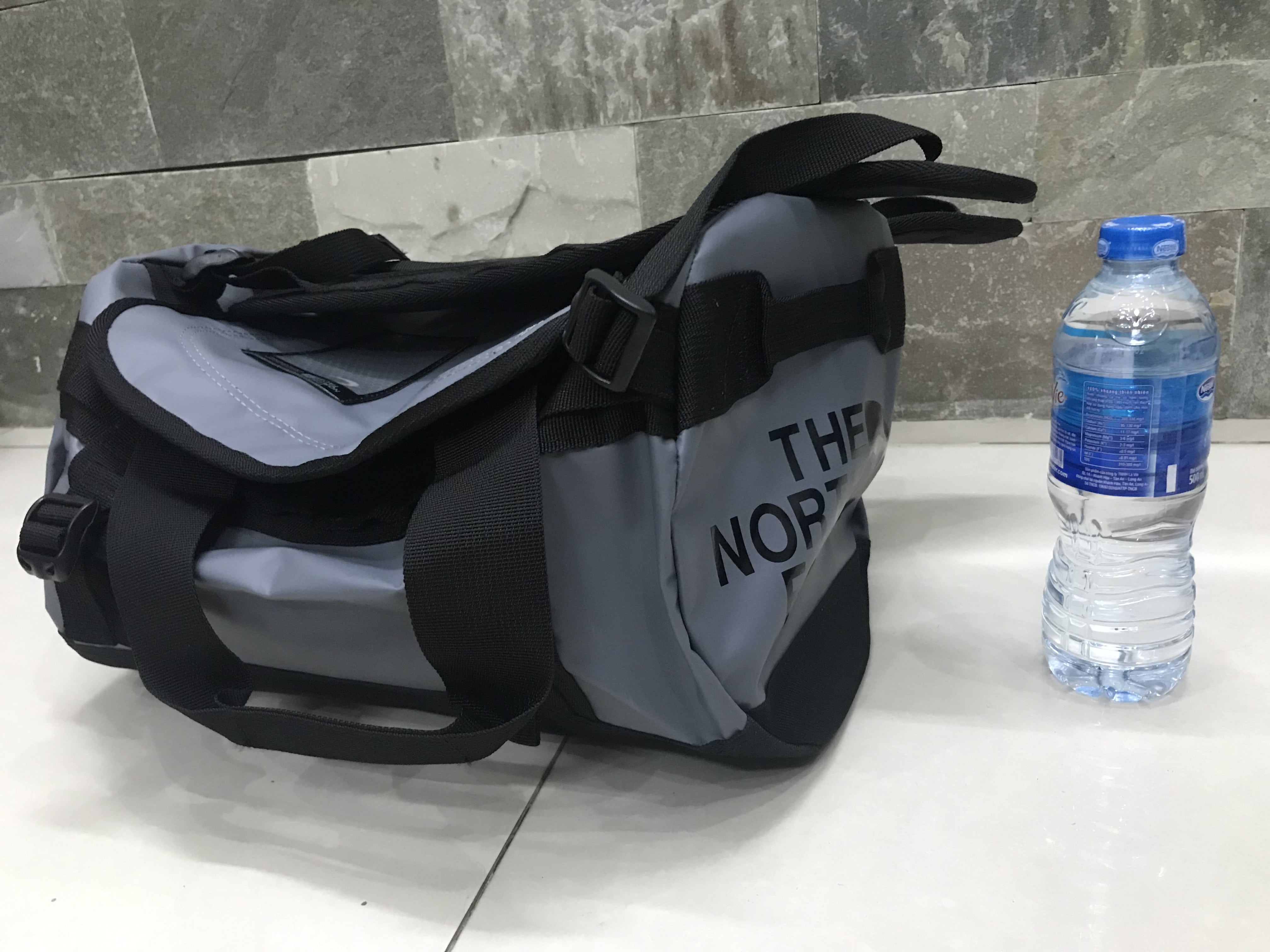 Túi The North Face Base Camp Duffel size S