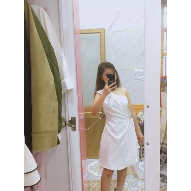 [HCM]Đầm lệch vai đính cườm nữ tính
