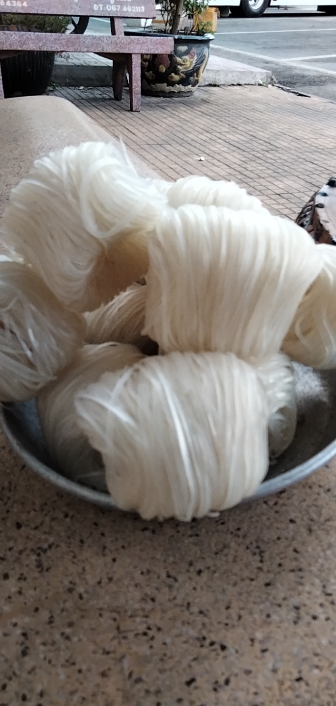 Hủ tiếu gạo Sa Đéc 1kg ( sợi đục)