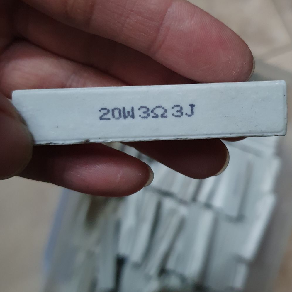 5 con trở sứ 3,3 ôm 20w