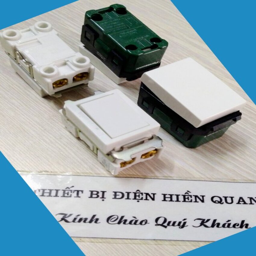 Công tắc E - Công tắc cầu thang 4 cực Panasonic ( Hàng chính hãng Thái Lan)