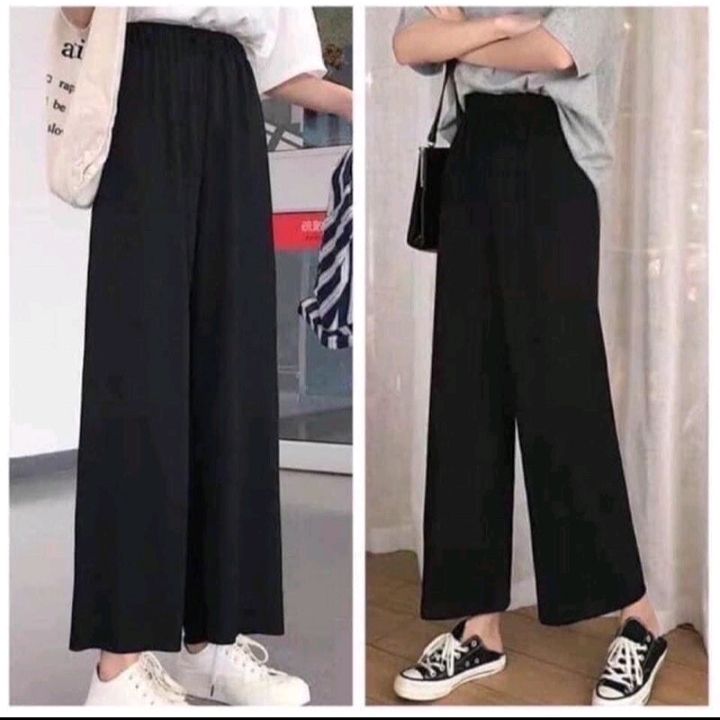 Bộ áo gile mặt cười + áo thun trắng tay lỡ + quần đen xuông, đi chơi đi học ...