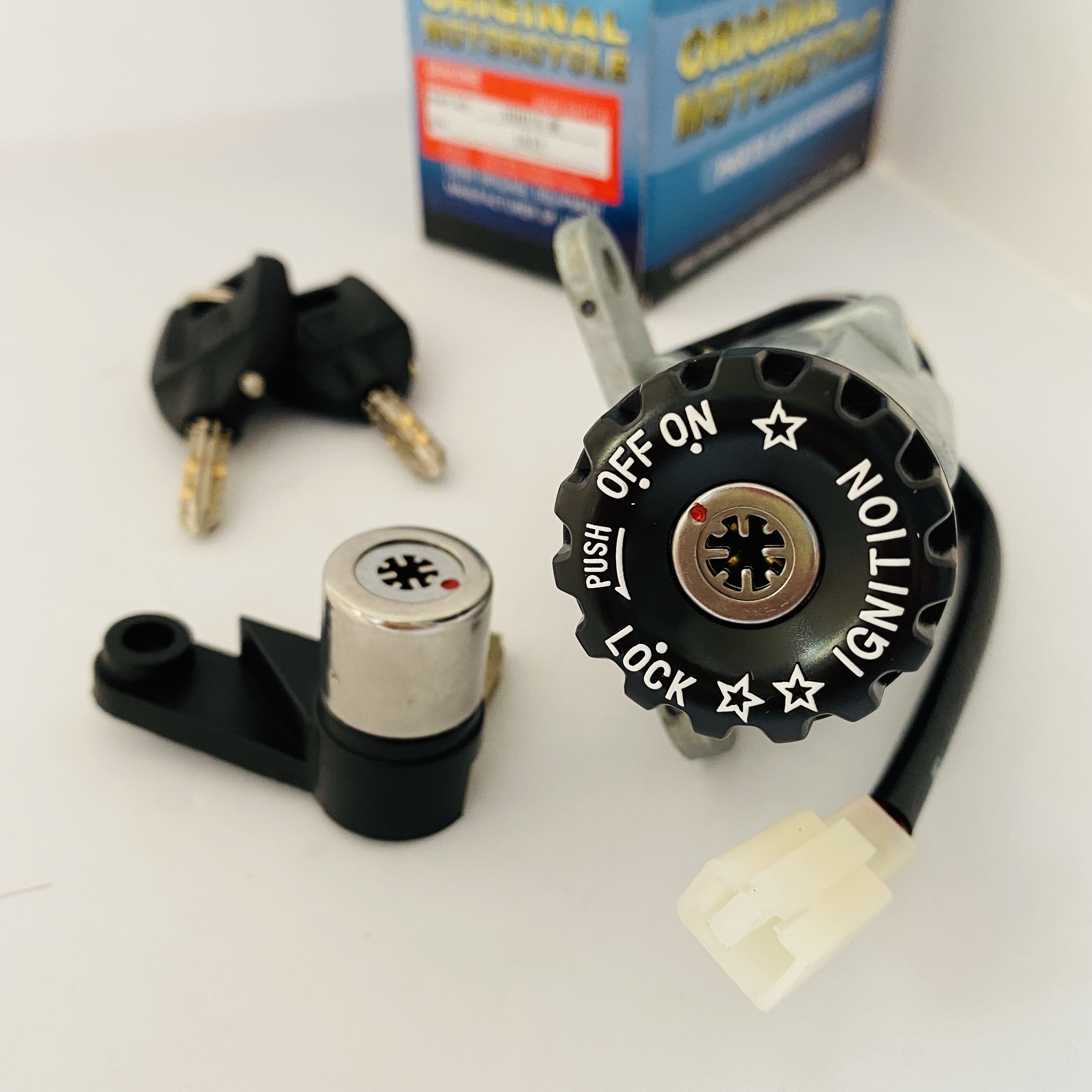 Ổ Khóa 8 Cạnh Yamaha Sirius (2 Dây)