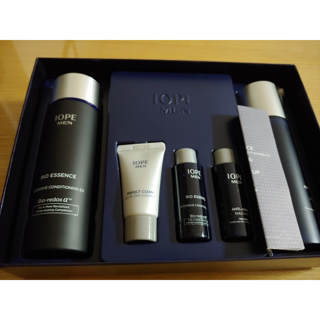 Set dưỡng da cho nam - Iope Men Bio Essence