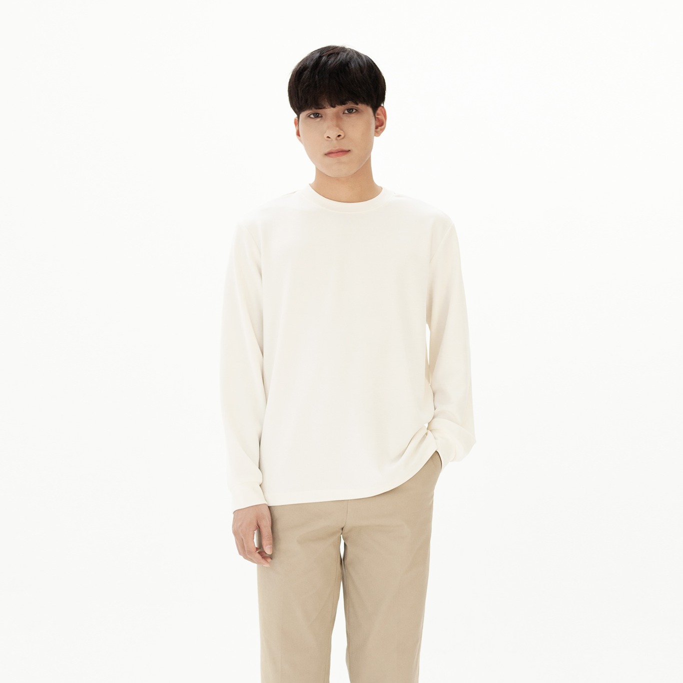 Áo nỉ dài tay LOOK Blake Sweater
