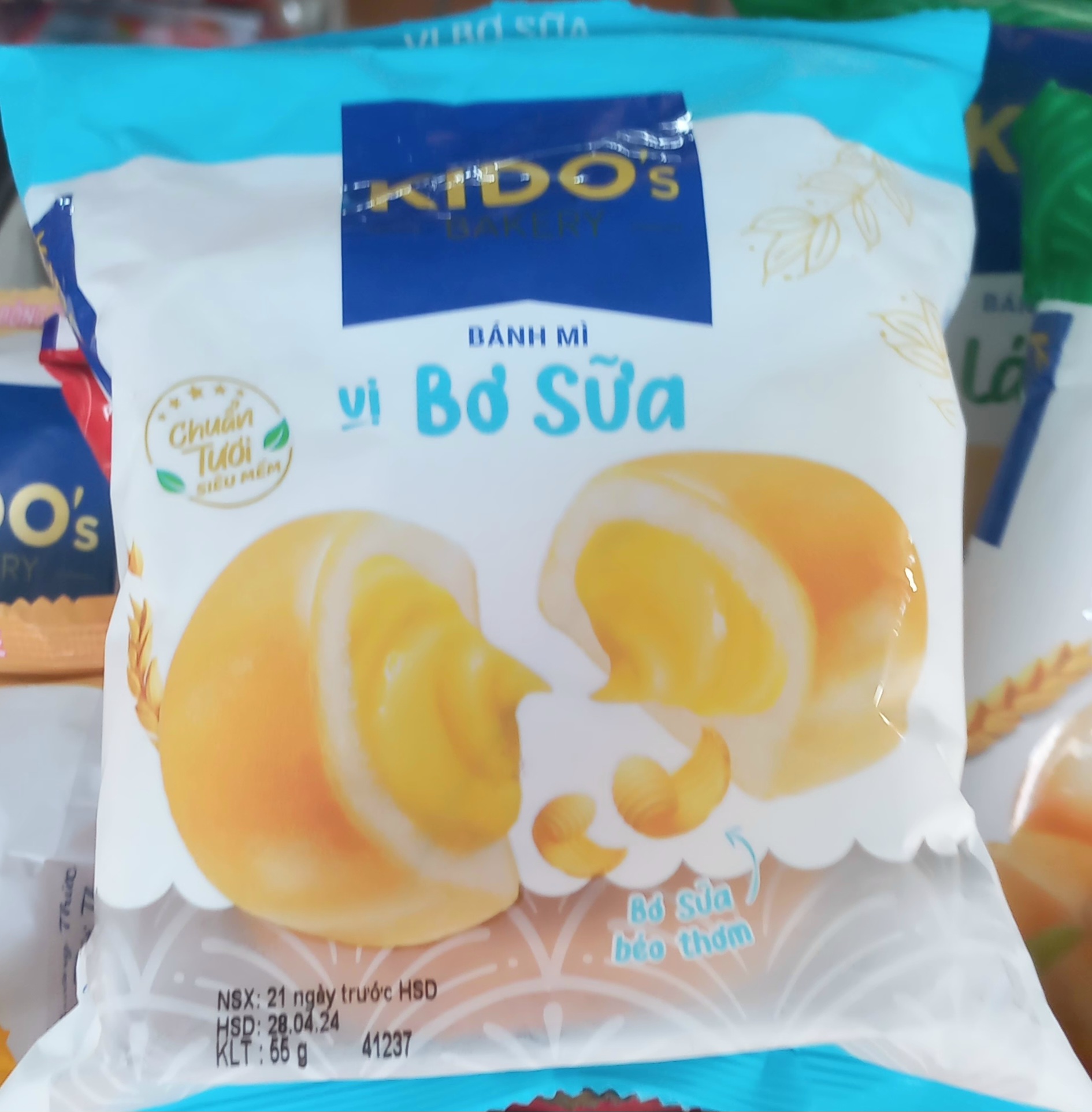 5 bánh mì kido vị bơ sữa 55g hsd 21 ngày