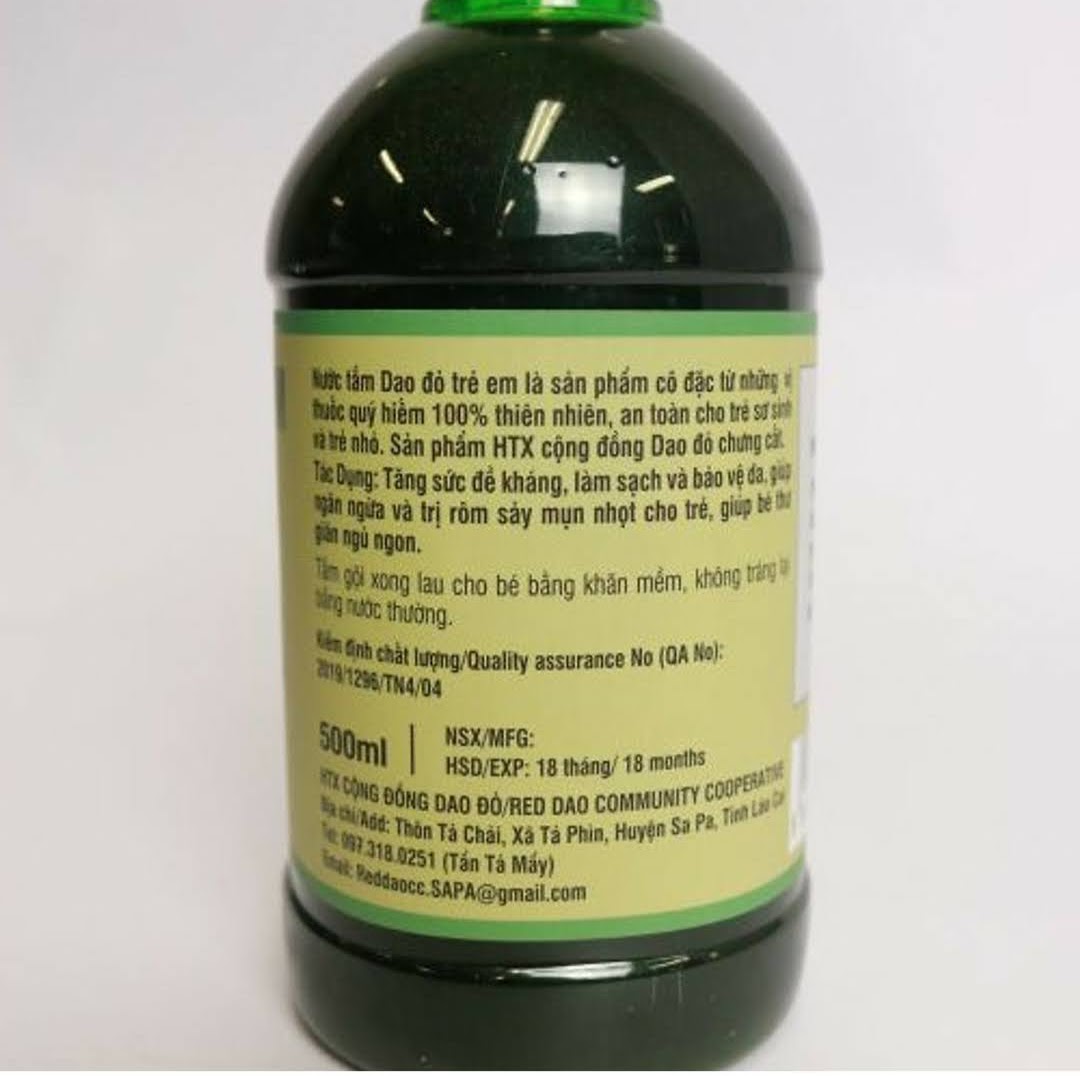 Nước Tắm Dao Đỏ trẻ em chai 500ml