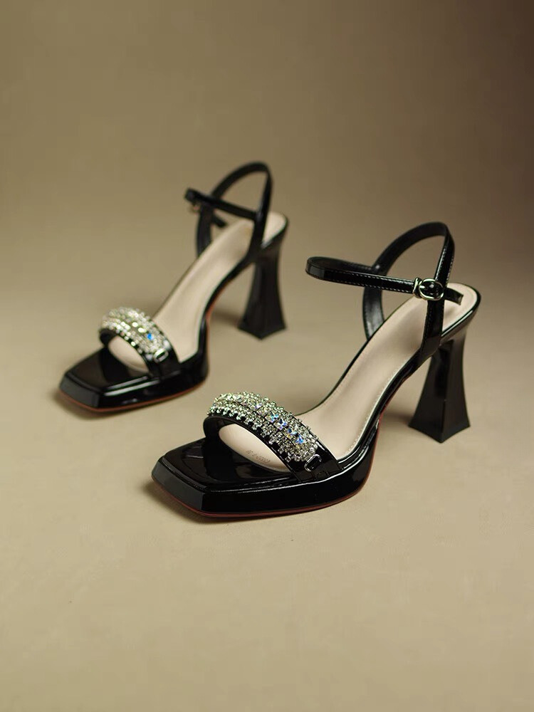 Giày Sandal Đúp 10cm Quai Ngang Đính Đá Pixie E264