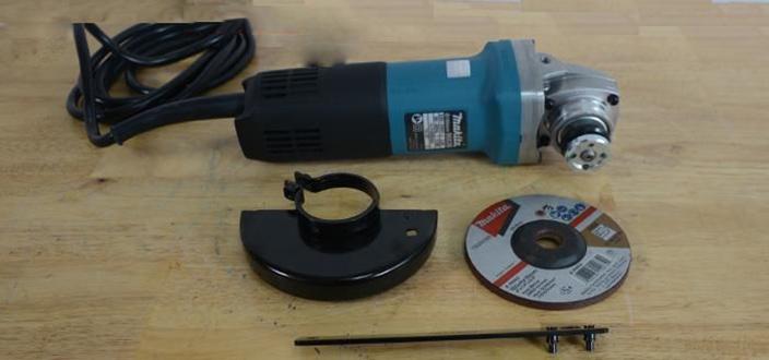 100mm Máy mài Makita 9553B