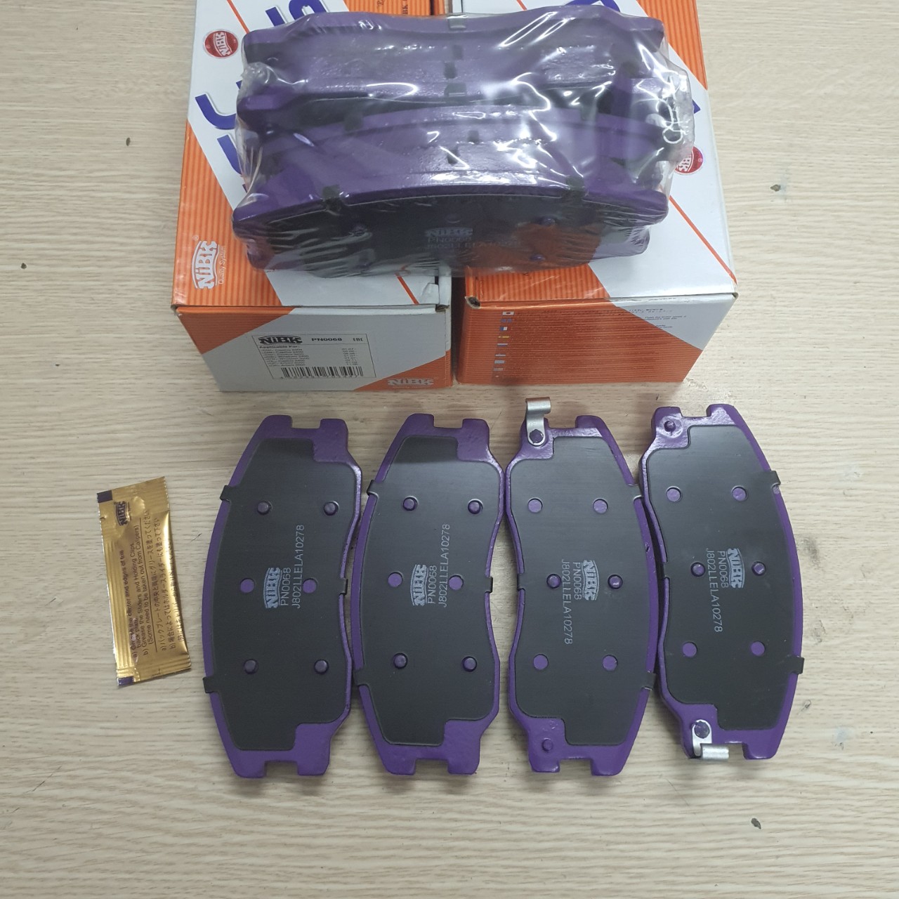 Má phanh trước Captiva