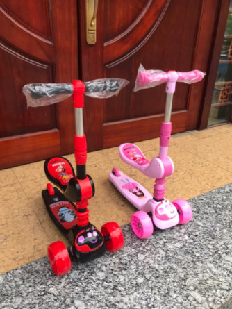 [HCM]Xe trượt Scooter hình con heo peppa