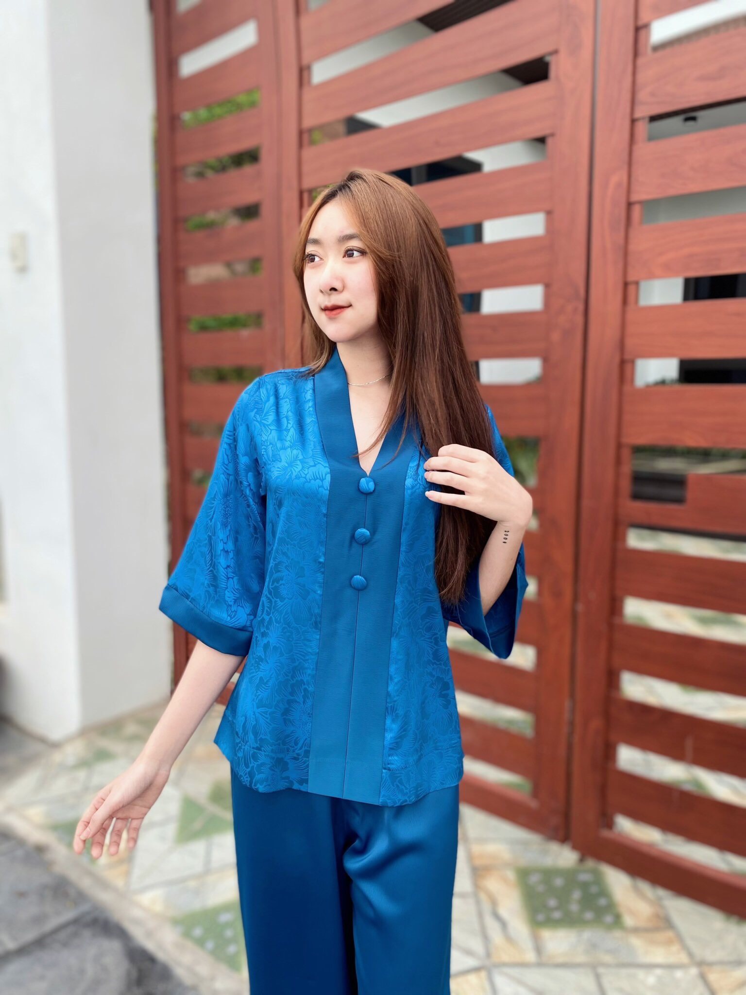 Mẫu Pháp Phục Bà Lai Lụa Gấm Cao Cấp Đi Lễ Chùa
