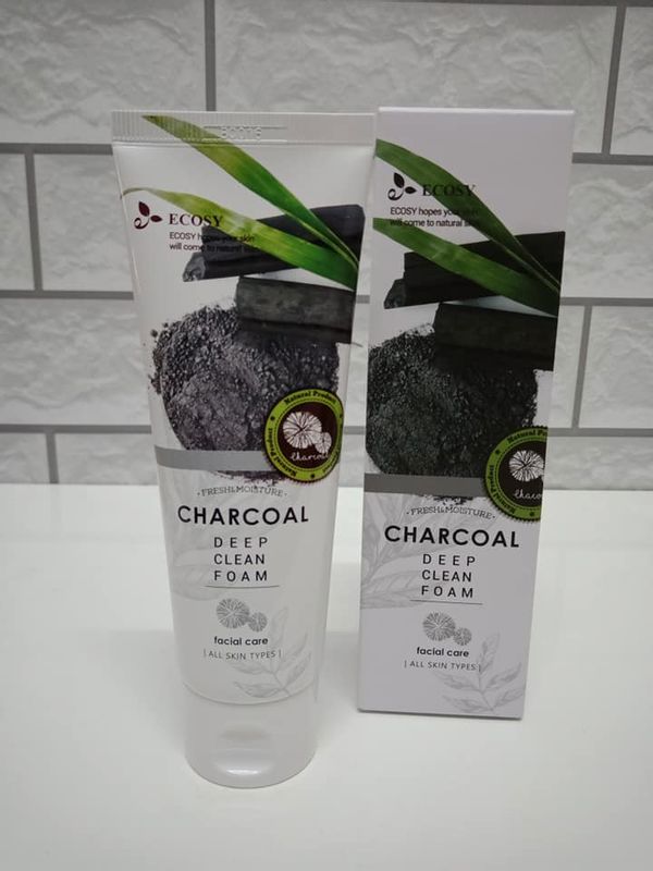 Sữa Rửa Mặt Ecosy Top charcoal foam cleasing 120ml