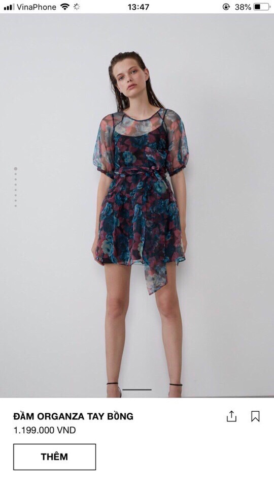 Đầm hoa tay phồng zara