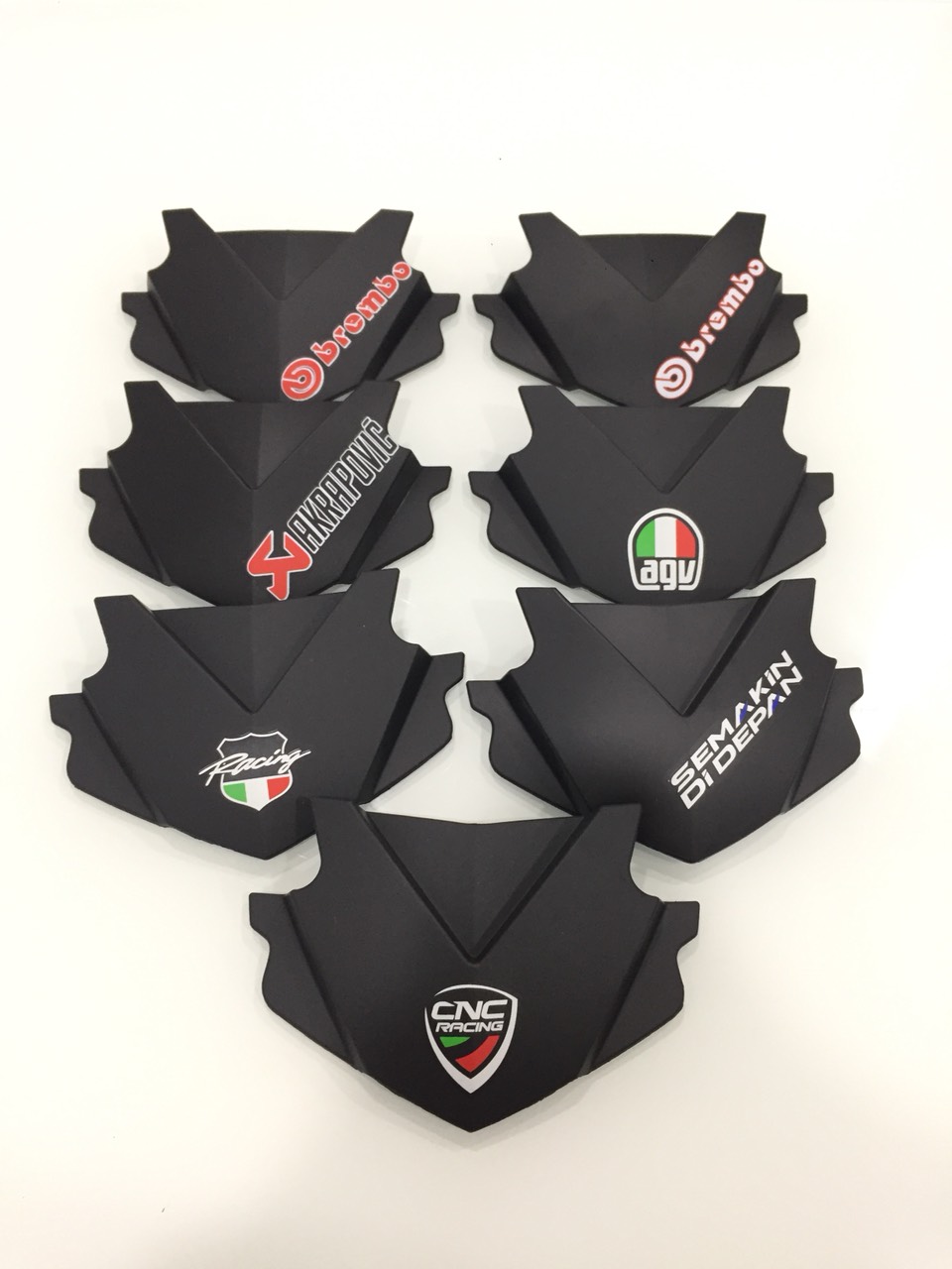 [HCM]ỐP ĐẦU KIỂU INDO CHO EXCITER 150 ĐEN NHÁM KHÔNG TEM/CACBON