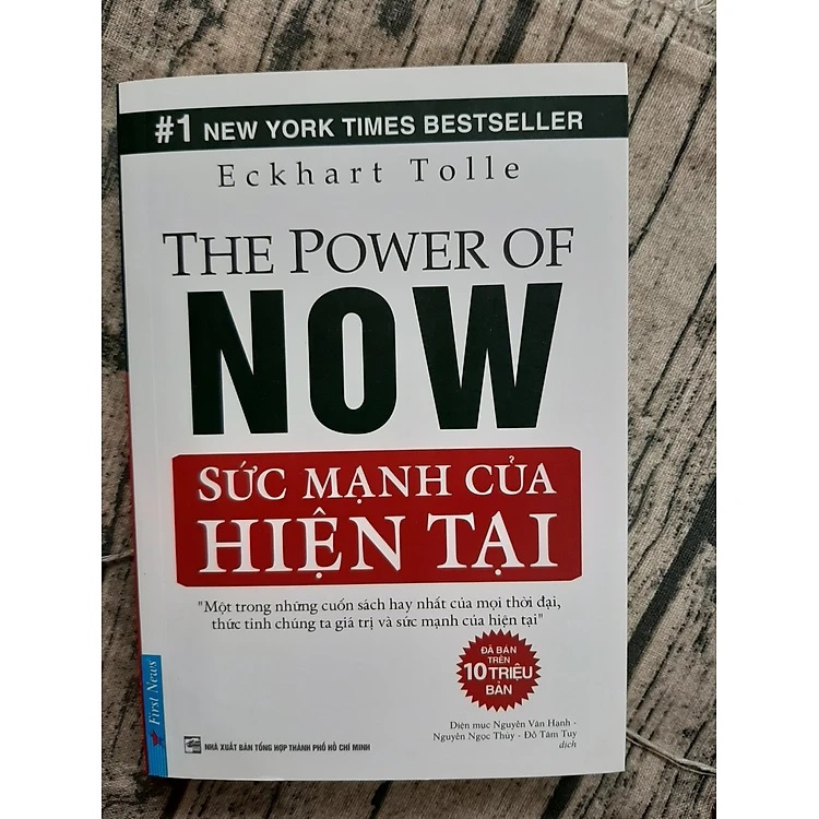 Sức Mạnh Của Hiện Tại