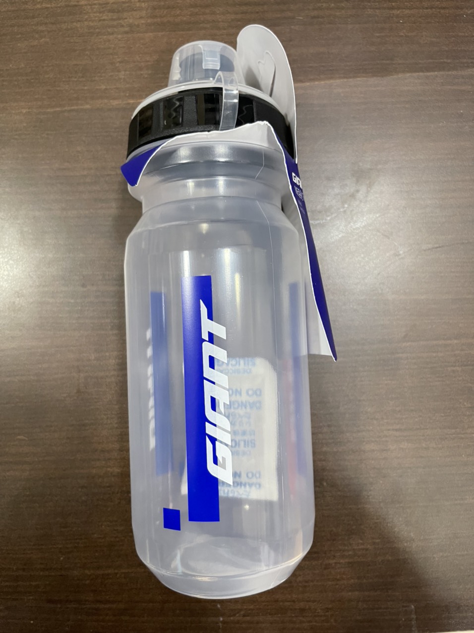 Bình nước thể thao sinh học hãng Giant 600ml, bình đạp xe chính hãng