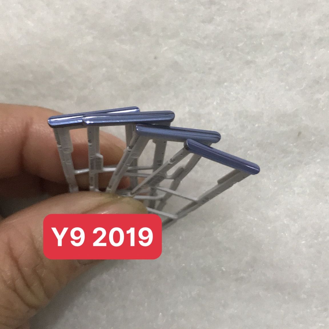 Khay sim điện thoại Huawei Y9 2019