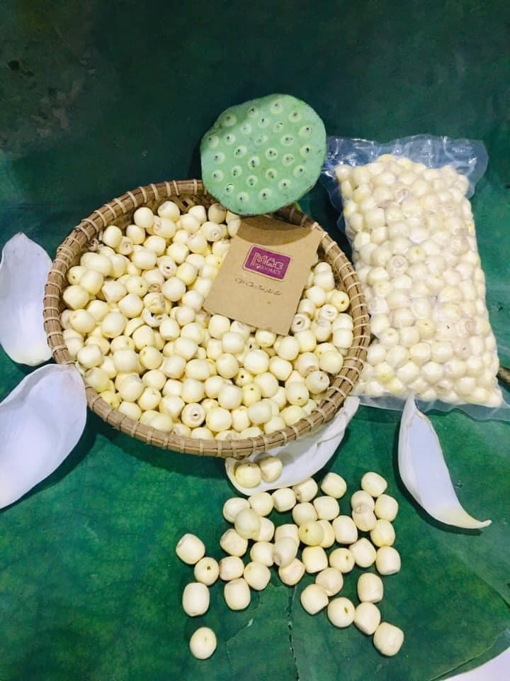 Hạt Sen Sấy Mộc Truly Hue’s - 100gram
