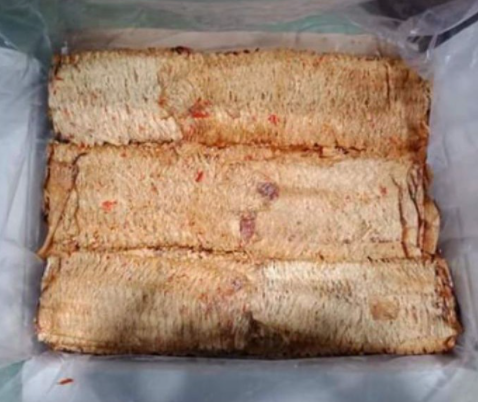 mực khô cán tẩm gia vị