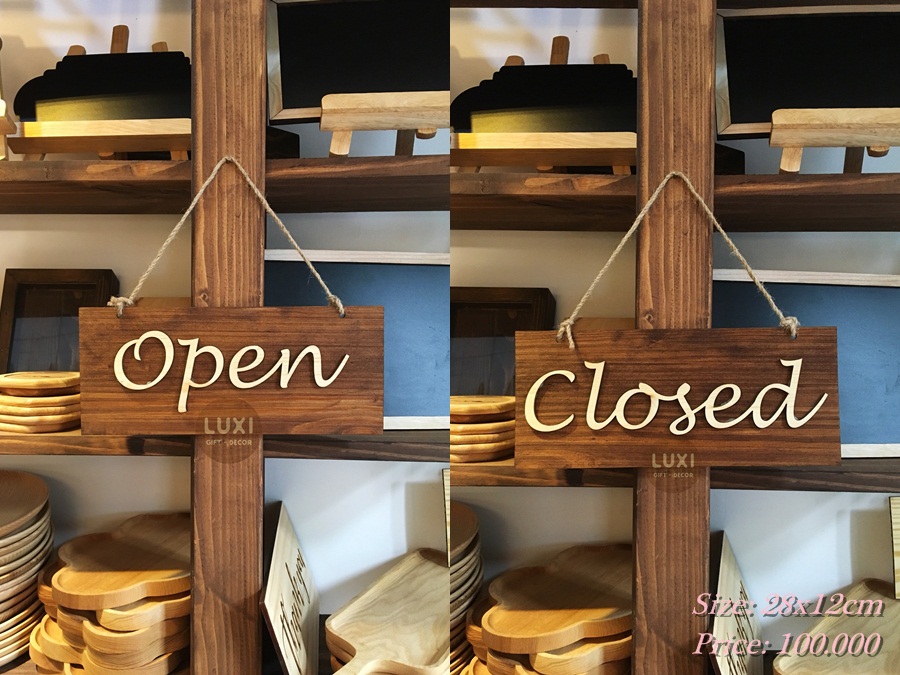 Bảng gỗ treo cửa 2 mặt Open - Close 02 - LUXI decor
