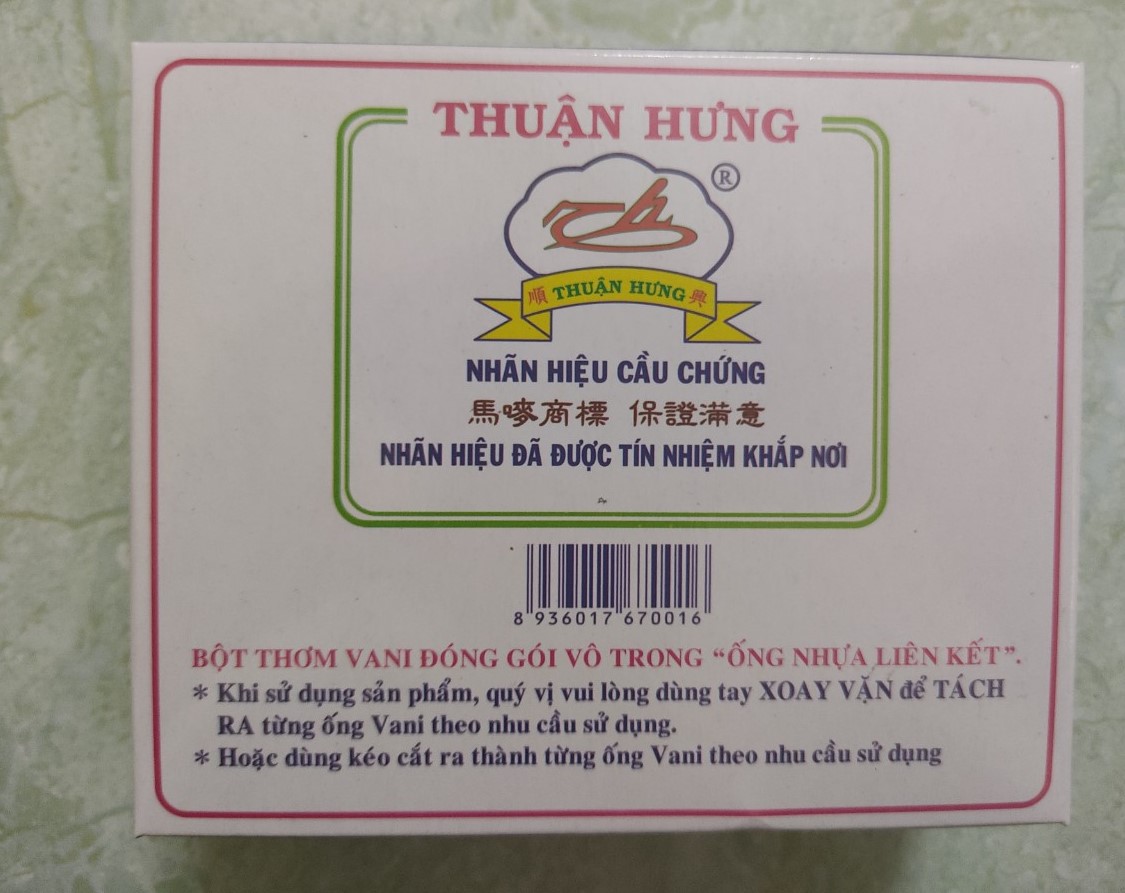 (HT) 1 hộp Bột thơm vani Thuận Hưng (100 ống)