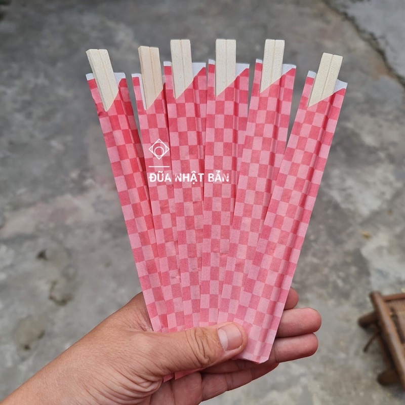Set 100 đôi đũa gỗ tách dùng 1 lần có bọc giấy từng đôi