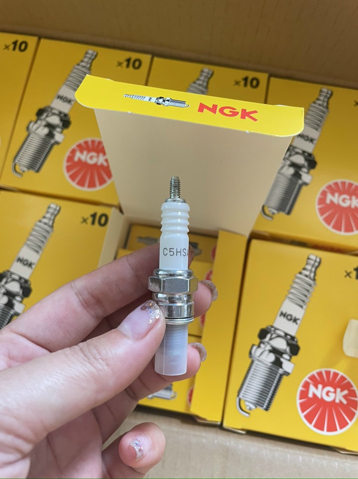 (RẺ VÔ ĐỊCH) Bugi NGK Xe Dream Wave CHÂN NGẮN - CHÂN DÀI