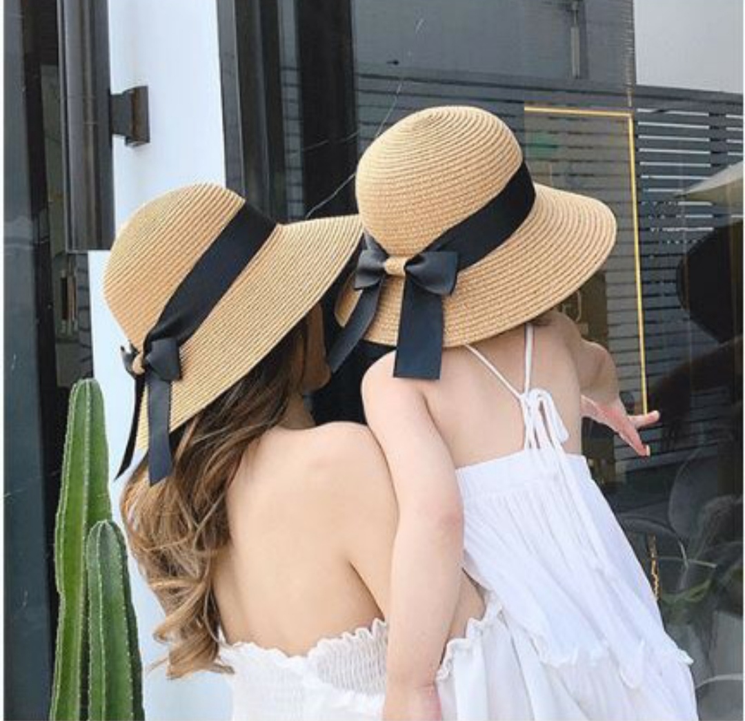 Mũ Cói Vành Cụp Nơ Đen Cho Mẹ & Bé