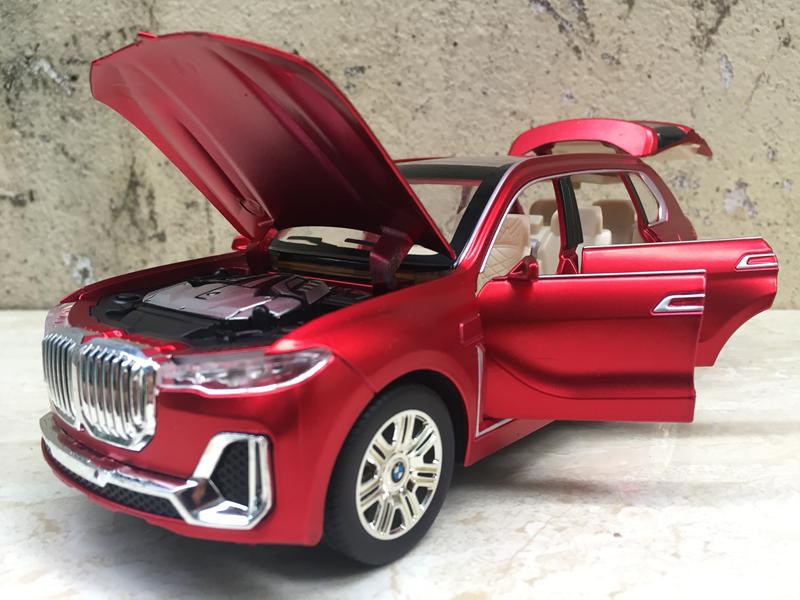 [HCM]Mô hình xe ô tô BMW X7 1:24