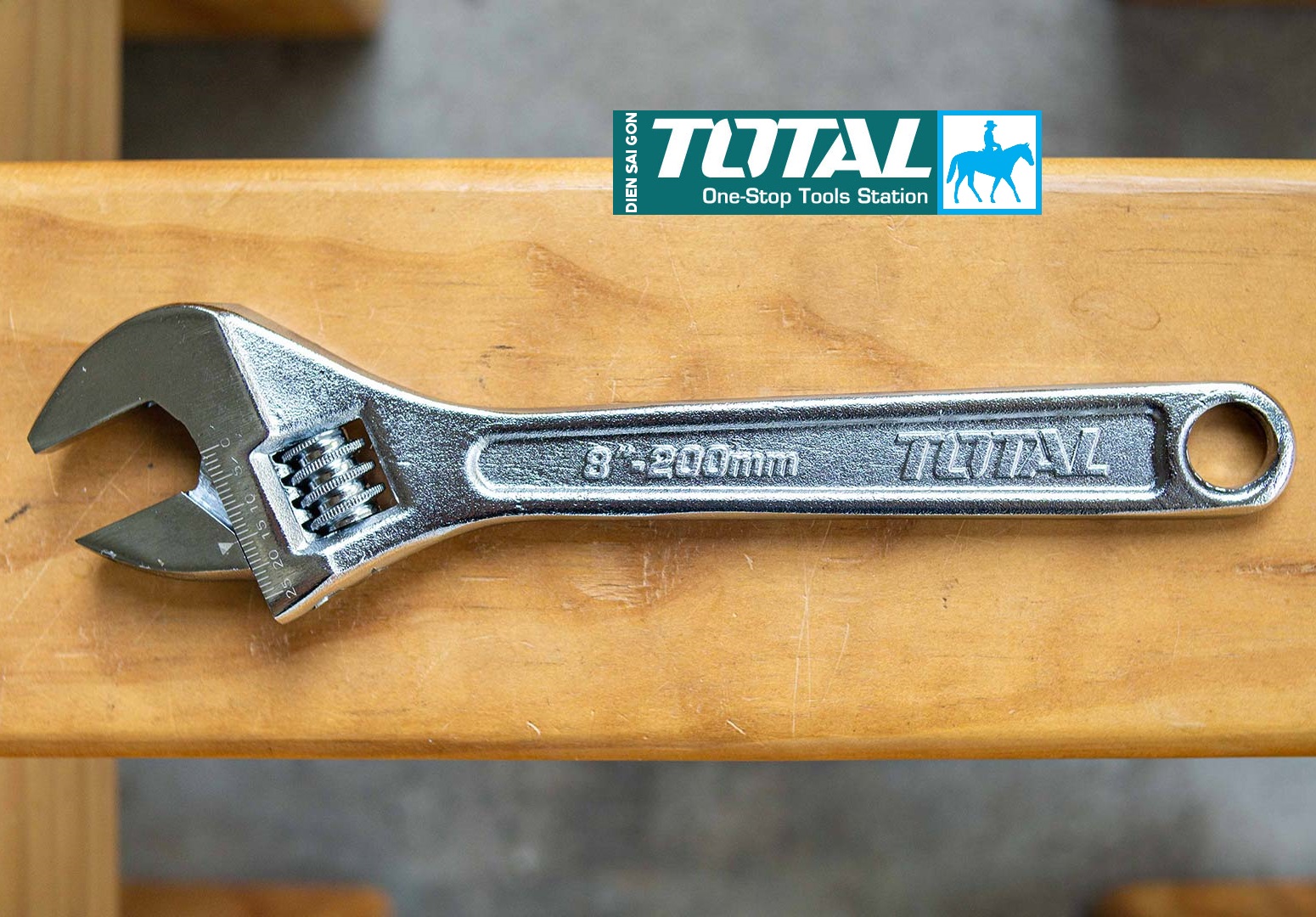 Mỏ lết 200mm 8inch độ rộng Max 30mm CS KENDO 15132