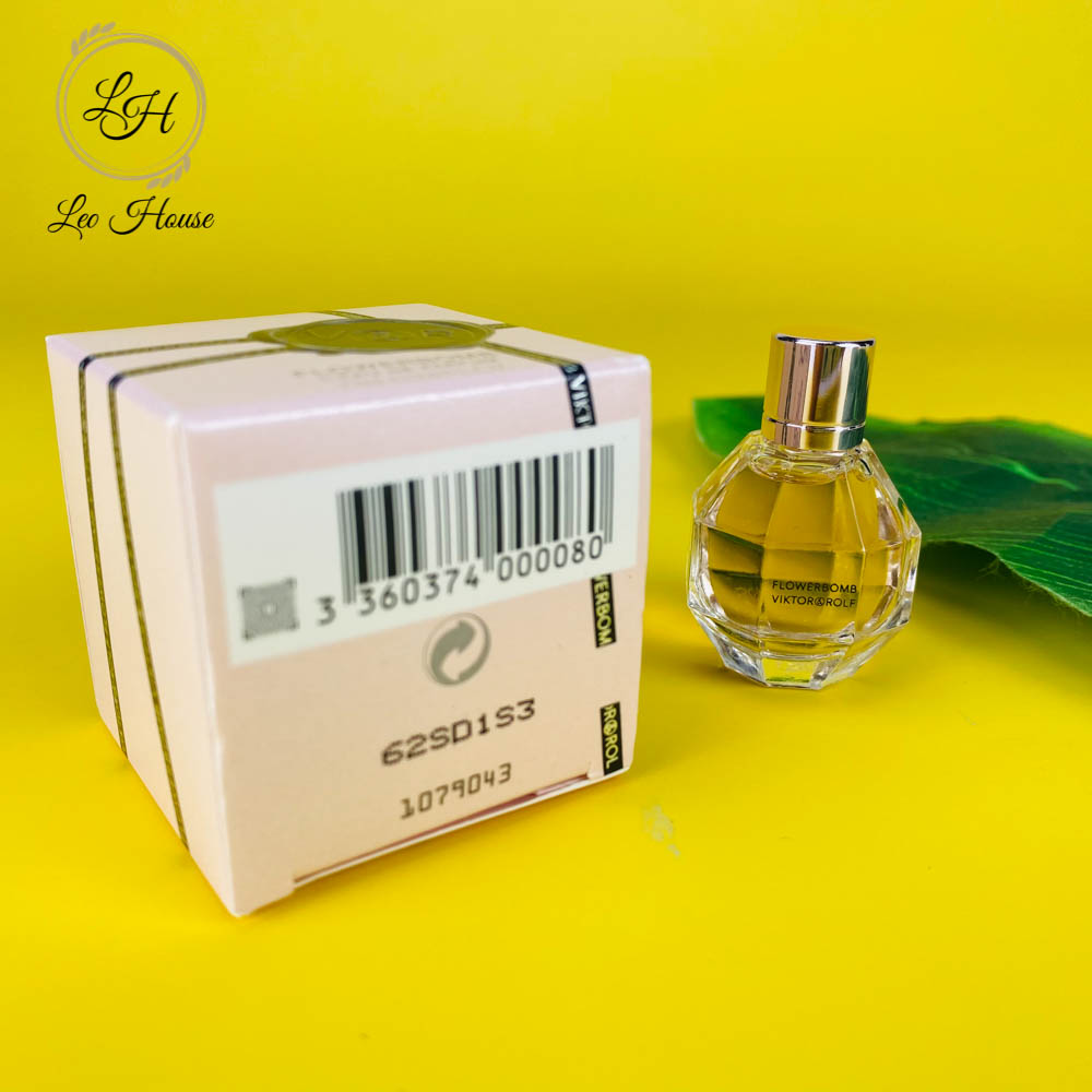 Nưỡc hoa mini Viktor and Rolf Flower Bomb L'eau De Parfum - 7ml