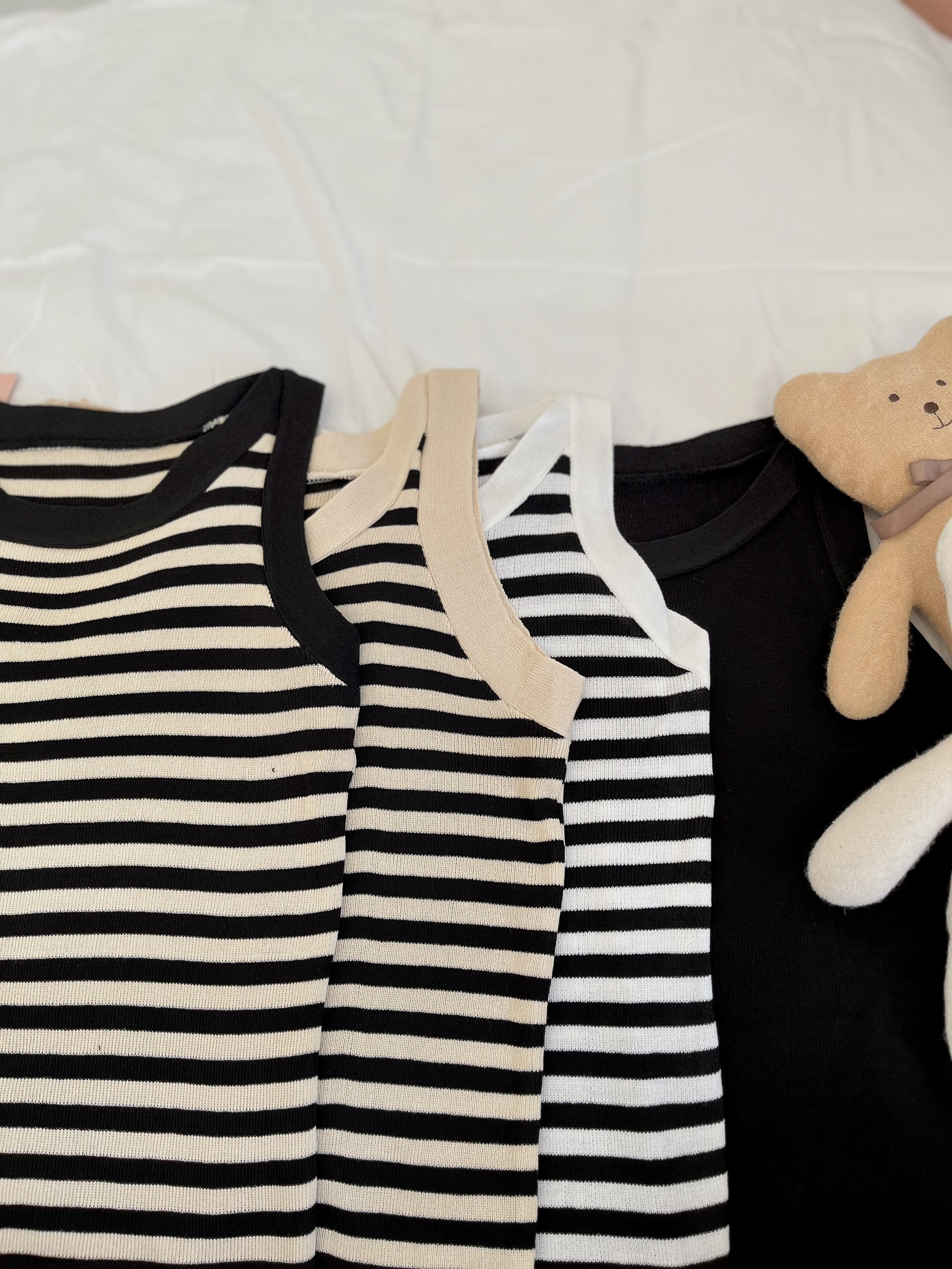 MIỀU_ÁO CROPTOP BA LỖ BERRY TOP